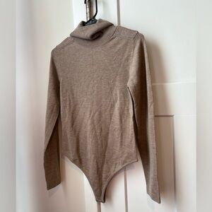 One Grey Day 100% Merino Wool Turtleneck Bodysuit Size Medium